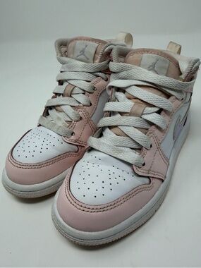 Jordan 1 Kids Pink and White High-Top Sneakers Sz.11